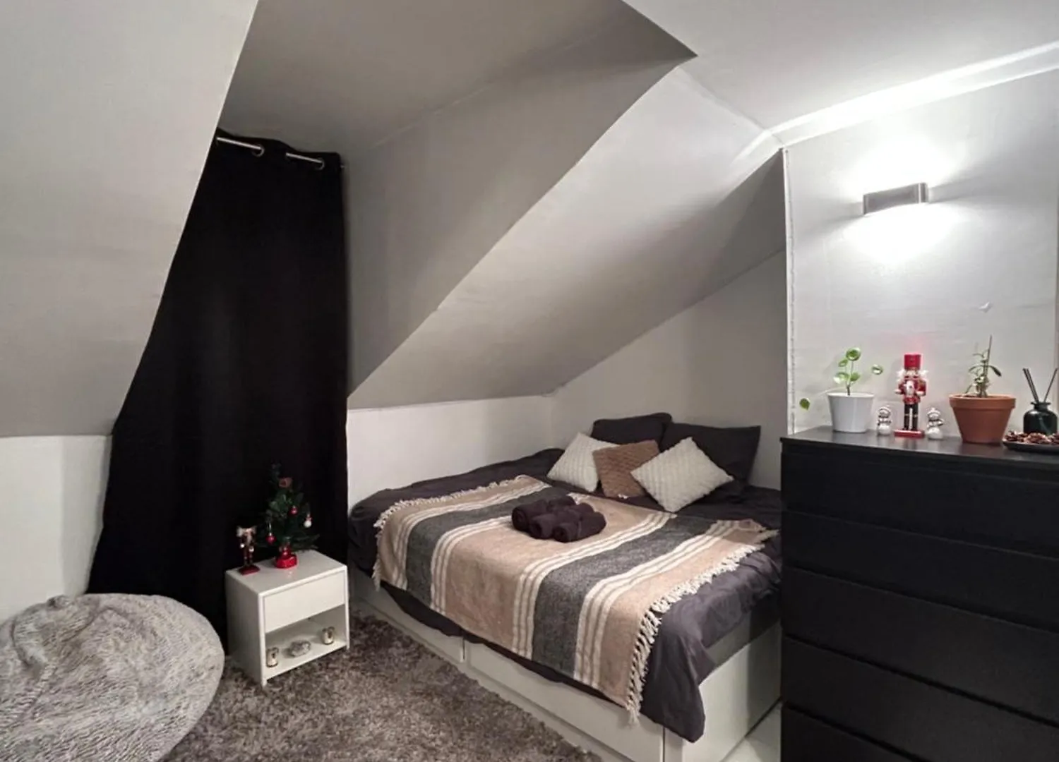 Fully Equipped Studette, Paris 14Ieme Apartment